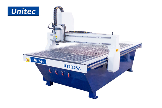 70000mm/Min UT1325A 2000kg Woodworking CNC Router Machine