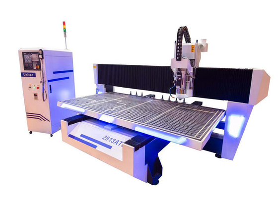 7.5KW Wood Stainless Steel 24000rpm 2513 CNC Engraving Machine