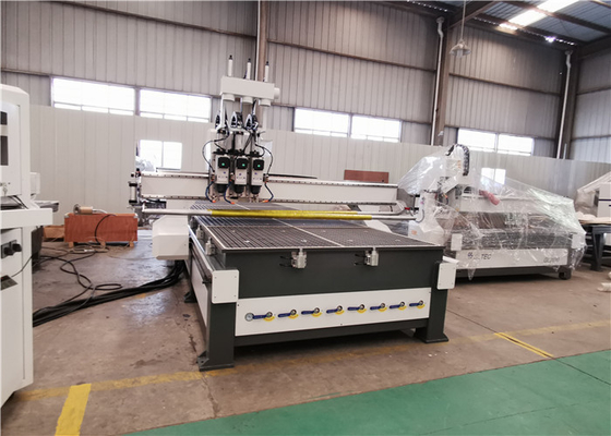 20000mm/min 18000rpm UT1650X3  Multi Spindle CNC Router