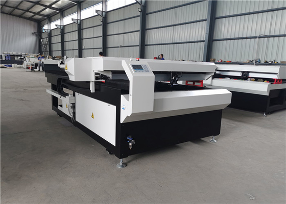 Single Phase CO2 Laser Cutting Machine For Metal Sheet Processing