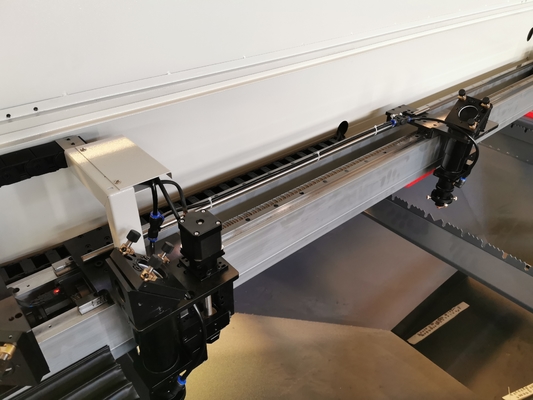 High speed 1500mmX3000mm Acrylic CO2 Laser Cutting Machine