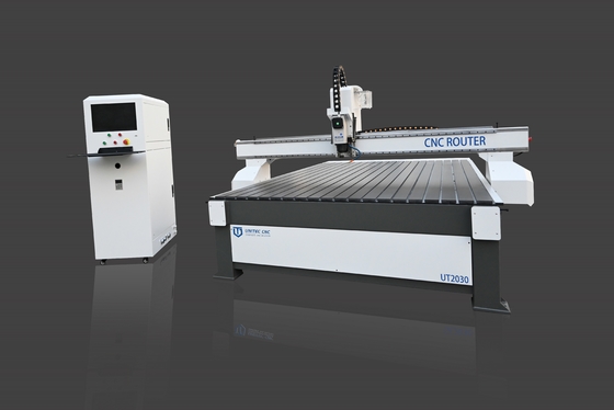 7.5KW Pump Woodworking CNC Router Machine With Durability For Sign Making