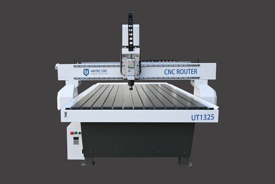 Stepper Wood CNC Router For Advertising Industry Z Ball Screw